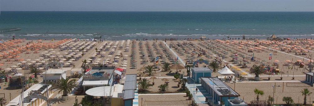 רימיני Hotel Genty מראה חיצוני תמונה